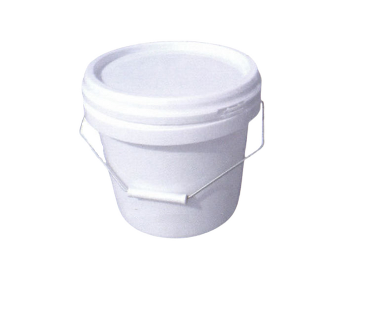 5L BUCKET WITH LID AND METAL HANDLE