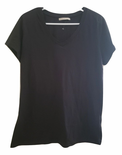 Black Basic Tee