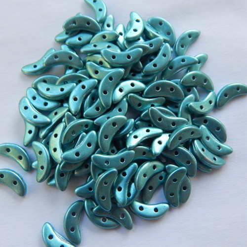 30 Beads - Crescent CzechMates 2-Hole Beads Saturated Metallic Island Paradise