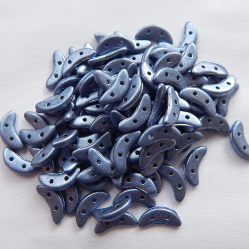 30 Beads - Crescent CzechMates 2-Hole Beads Saturated Metallic Sapphire