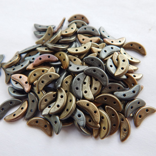30 Beads - Crescent CzechMates 2-Hole Beads Matte Metallic Leather