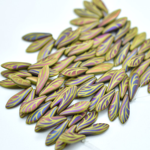 25 Beads - 5x16mm Dagger Opaque Wasabi Matte Wing, Green , Laser - Czech Glass Beads