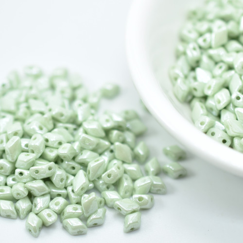 50 Beads - GemDuo Mini 4x6mm Two Hole - Chalk Light Green - Czech Glass