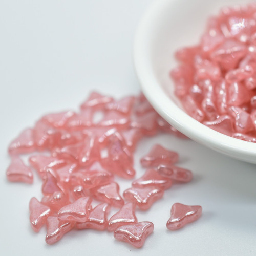 20 Beads - Helios® par Puca® Paris - Rose Opal Luster - Czech Glass