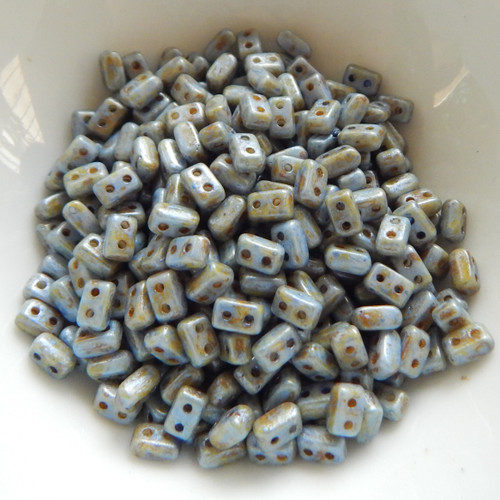 IOS® PAR PUCA® (50 Beads) - Opaque Blue Green Spotted - 5.5x2.5mm 2-hole Rectangle