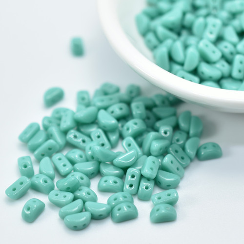 KOS® PAR PUCA® (50 Beads) - Opaque Green Turquoise - 6x3mm 2-hole
