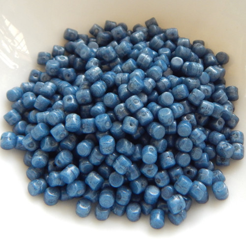 Minos Par Puca® 5 grams - Opaque Curacao - 2.5x3mm Cylinder