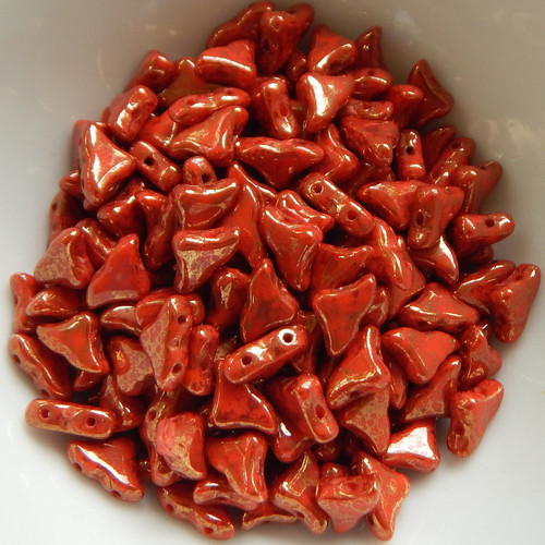 20 Beads - Helios® par Puca® Paris Opaque Light Coral Bronze - Czech Glass