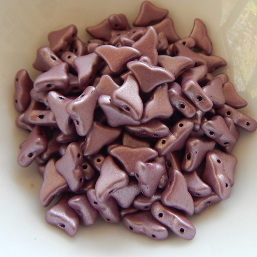 20 Beads - Helios® par Puca® Paris - Matte Metallic Dark Plum - Czech Glass