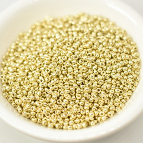 10 grams - 11/0 Miyuki Japanese Seed Beads - Duracoat Galvanized Yellow No. 5102