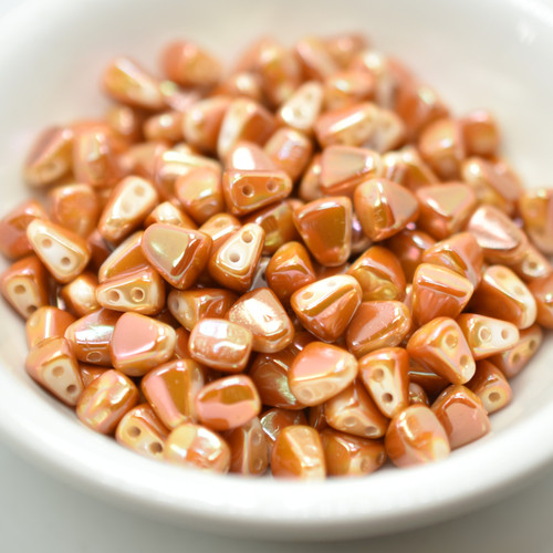 25 Beads Nib-Bit Two Hole 6x5mm - Chalk Full Apricot - Czech Glass