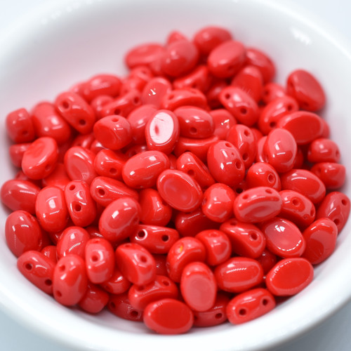 Samos® par Puca® (20 beads) 2-Hole 7x5mm Oval - Opaque Coral Red