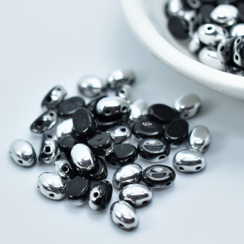 Samos® par Puca® (20 beads) 2-Hole 7x5mm Oval - Jet Silver