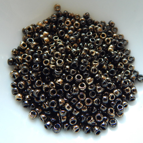 8/o TOHO Seed Beads Jet Guilded Marble 25g
