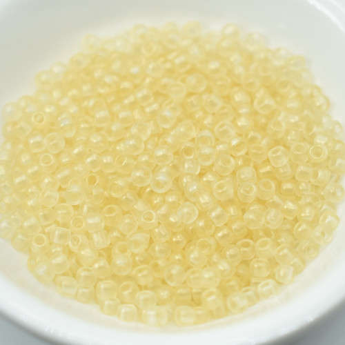 8/0 TOHO Seed Beads Light Sueded Gold Lame' 25 grams - No. Y631