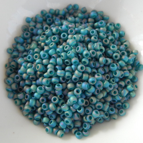 25 grams - TOHO Round 8/o - Matte Transparent Teal Rainbow - No. 167bdf - Seed Beads