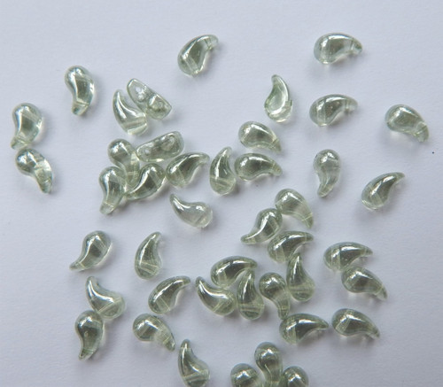 Zoliduo Left Crystal Mint Luster (30 Beads)