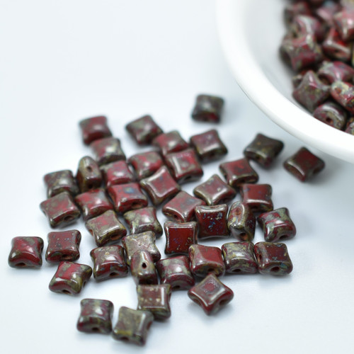 Wibeduo® (25 Beads) - Opaque Red Travertin - 8mm x 8mm 2-hole Czech Glass