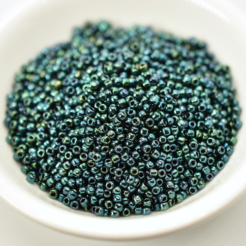 11/0 TOHO Seed Beads Higher Metallic June Bug 25 grams - No. 506