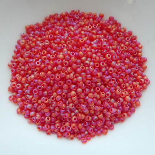 11/0 TOHO 25 grams Seed Beads Transparent Rainbow Frosted Ruby No. 165cf