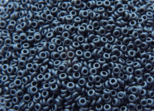 Demi 11/o Beads Matte Opaque Gray 10g TOHO