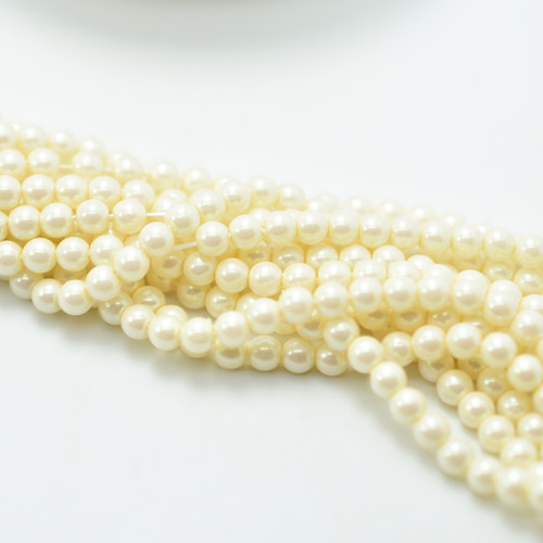 100 Beads - Pearlescent Cream - 4mm Round Preciosa Maxima Czech Glass