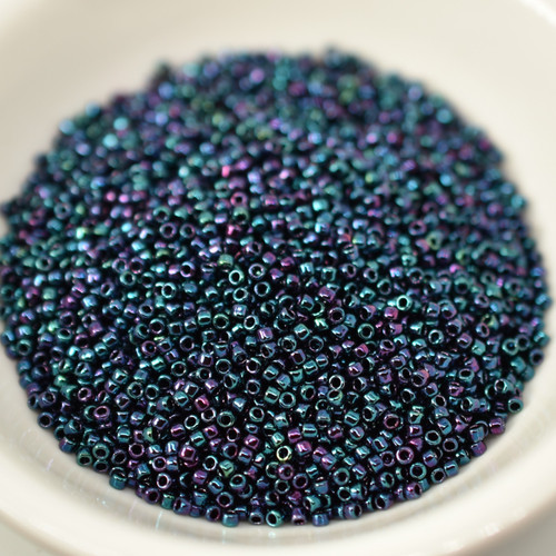 15/0 TOHO Seed Beads Higher Metallic Dragonfly 10 Grams Glass Bead No. 505