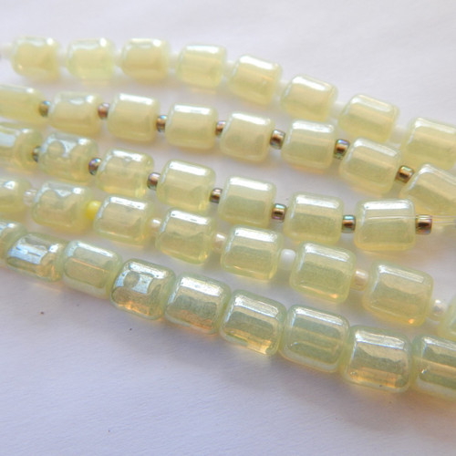 7mm Puffy Pillow Milky Jonquil luster (10 beads) Czech Glass