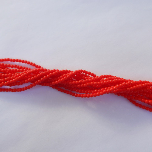 100 Beads - 2mm Druk - Opaque Red - Czech Glass Rounds