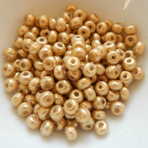 30 Beads - 5/o Glass Seed Beads Baroque Pearl Gold - Miyuki No. 953