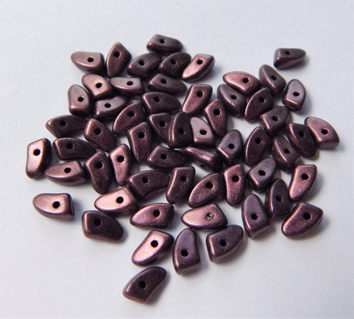 Prong Beads Metallic Suede Pink 5 grams