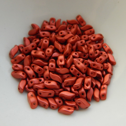 StormDuo (50 Beads) Lava Red 3x7mm 2-Hole S-Shaped Czech Glass