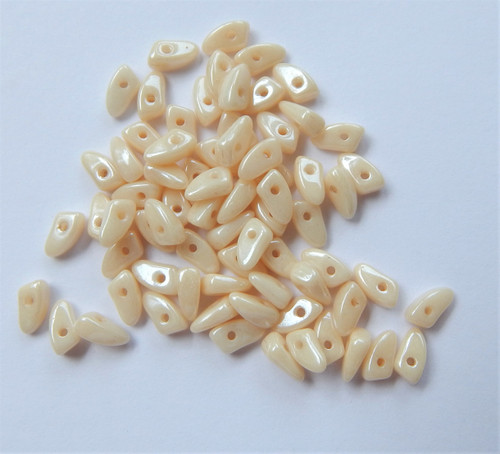 Prong Beads Opaque Champagne Luster 5 grams