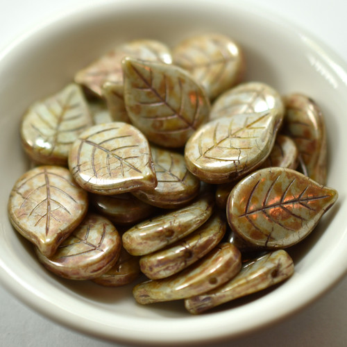 10 Beads - 13x18mm Leaf - Green Luster - Czech Glass Beads