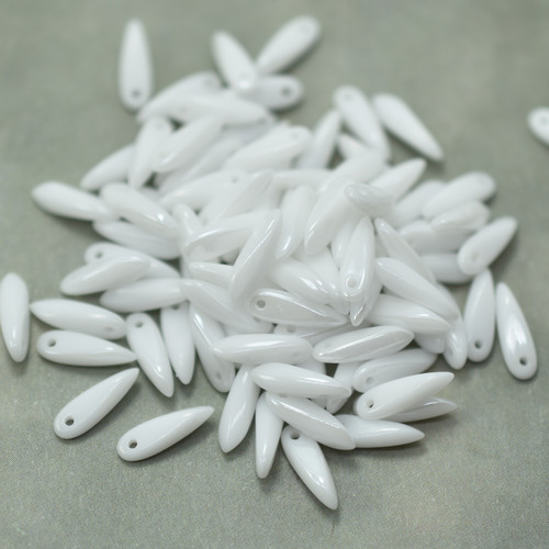 3x11mm Dagger Chalk Shimmer, 25 Beads, Czech Glass