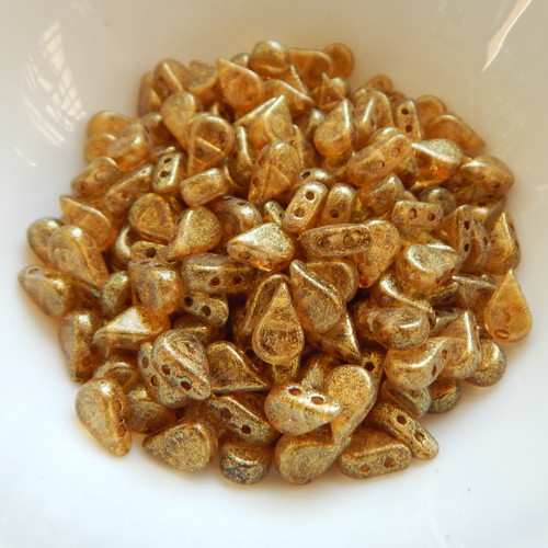 30 Beads - 5x8mm Amos® par Puca® Two Hole Drop Shape Crystal Gold Spotted