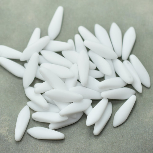 5x16mm Dagger Chalk White Matte, 25 Beads Czech Glass