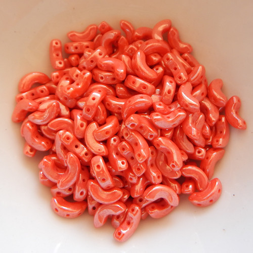 25 Beads - Arcos® par Puca® Paris - Opaque Light Coral Luster - Czech Glass