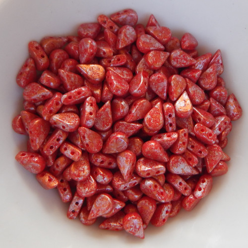 5x8mm Amos® par Puca® Two Hole Drop Shape (30 Beads) Opaque Coral Red Tweedy - Czech Glass
