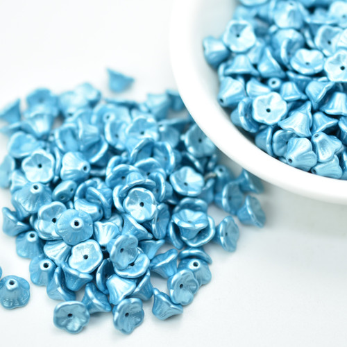 25 Beads - 7x5mm Bell Flower Cup Pastel Aqua Czech Glass