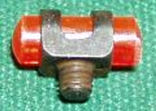 FS010 - Red open tunnel, 4mm bar, 10.5mm long, 3mm thread. 