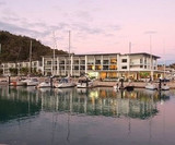PEPPERS BLUE ON BLUE RESORT, MAGNETIC ISLAND PEPPERS BLUE ON BLUE RESORT, MAGNETIC ISLAND