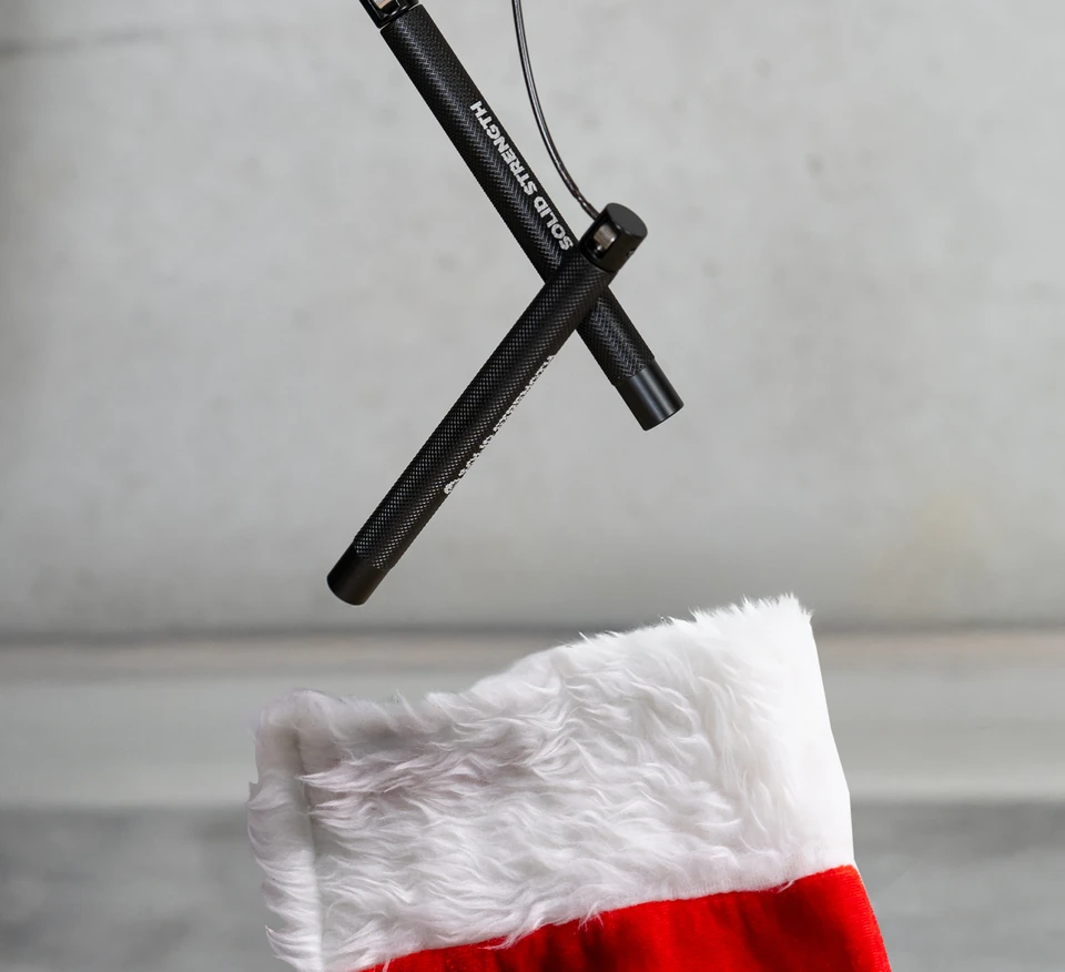 BEST STOCKING STUFFERS FOR FITNESS LOVERS