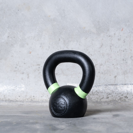 Solid Strength Solid Strength 4kg Kettlebell - SOLID STRENGTH EQUIPMENT