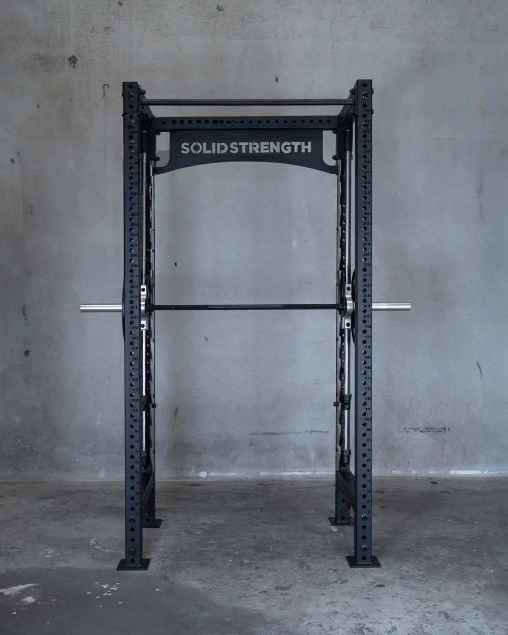 Solid Strength power rack