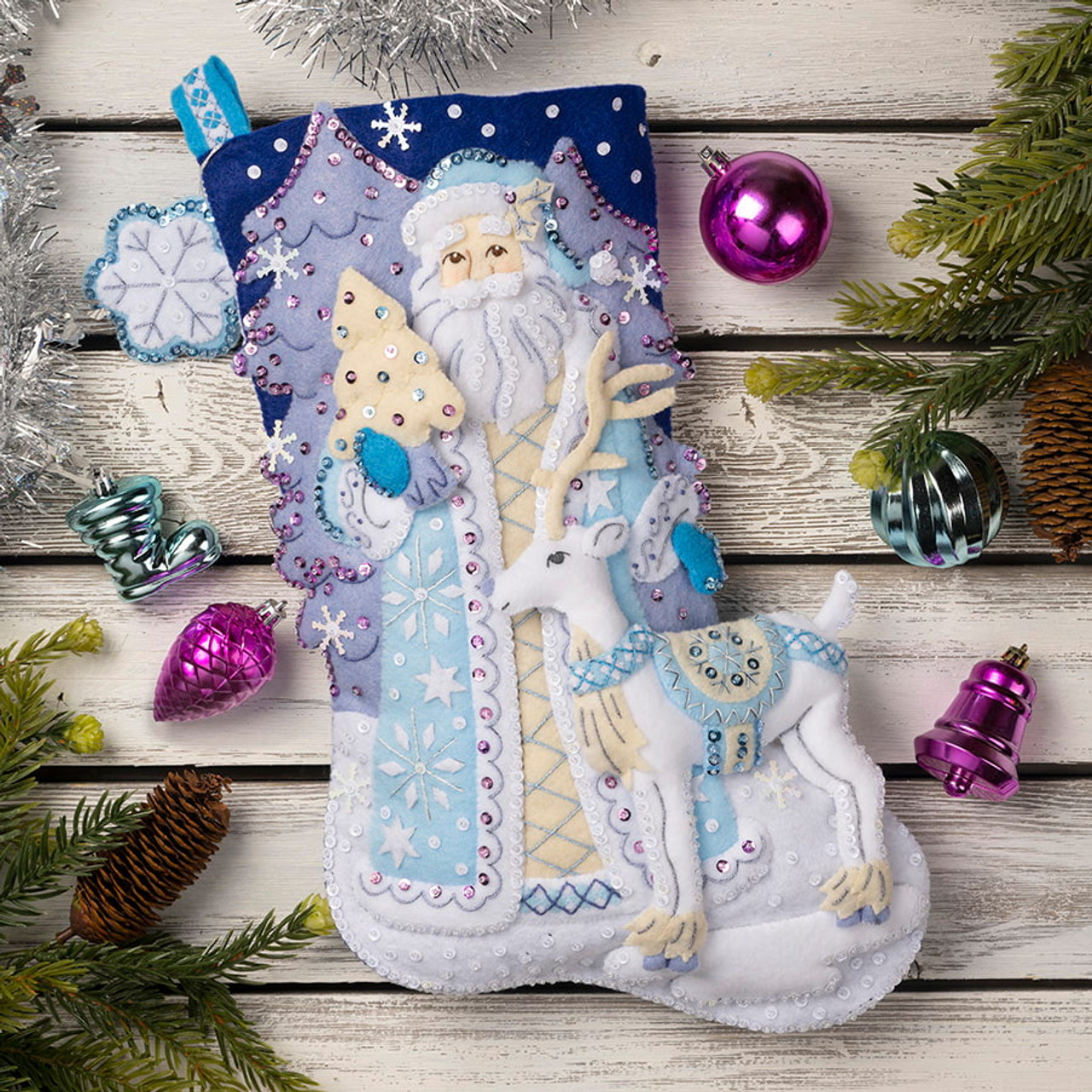 Bucilla Christmas In Wonderland Felt Ornaments Applique Kit