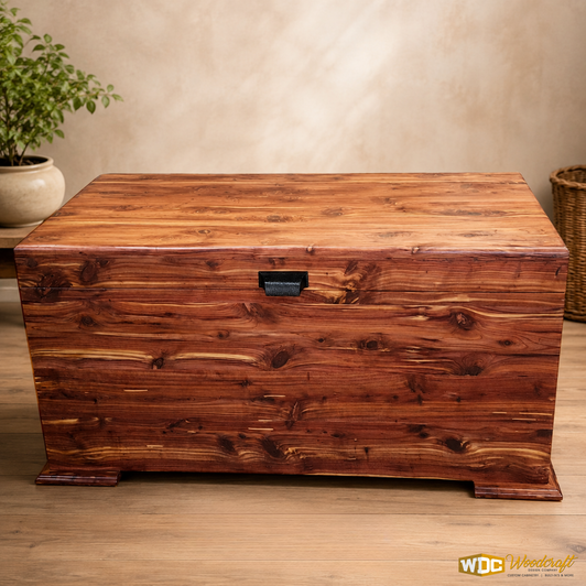 Handcrafted Cedar Storage Chest – Rustic Wooden Blanket Chest & Hope Chest