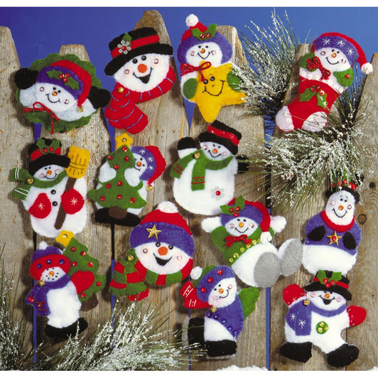 Design Works Felt Applique Ornaments Kit  - Lots a Fun! Snowman