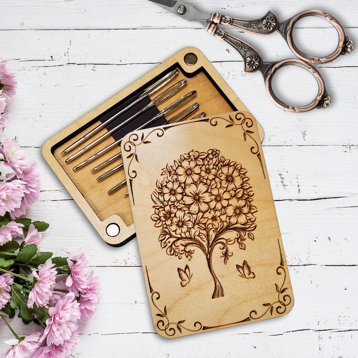 Needle Minder Storage Case | Floral Tree