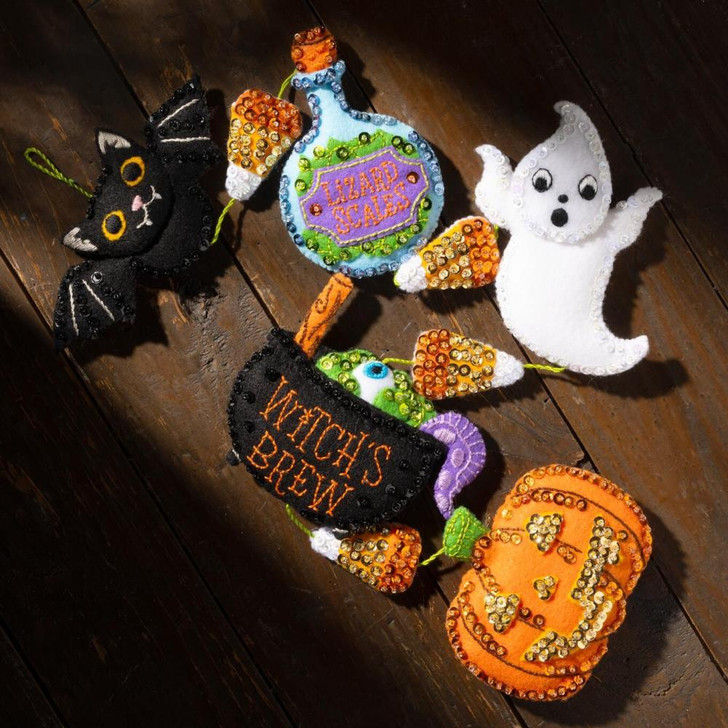 Bucilla Spells And Sweets Felt Applique Garland Kit